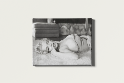 Painting By Numbers - Marilyn Monroe Lying on a Rug